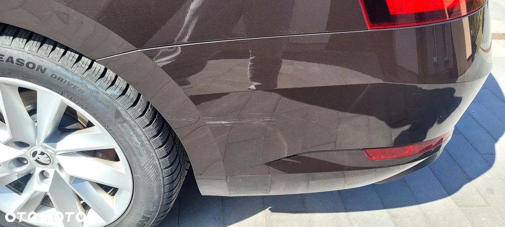 Skoda Superb 1.5 TSI ACT Ambition - 7