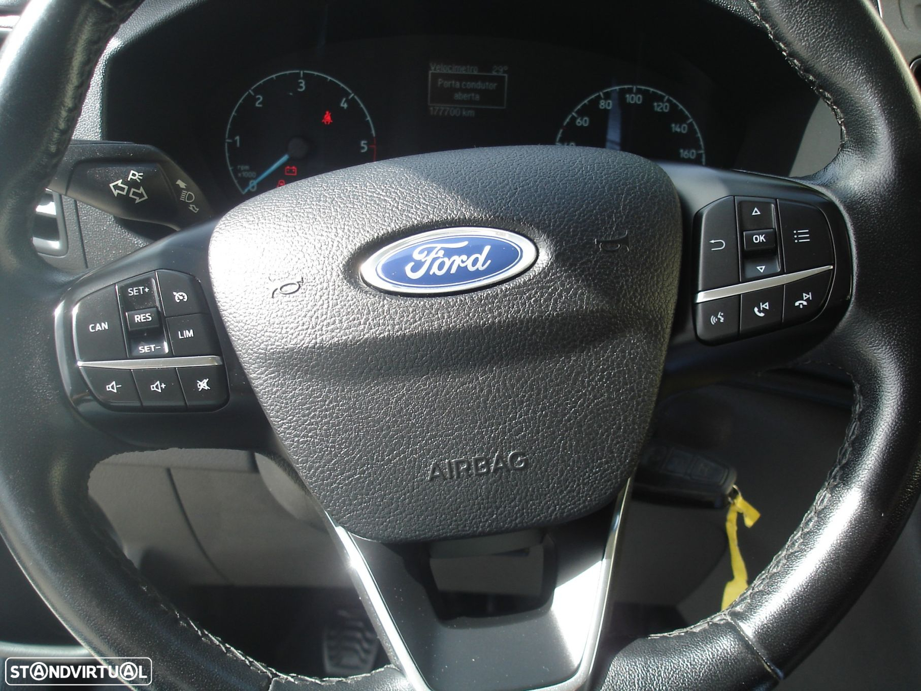 Ford Transit - 10