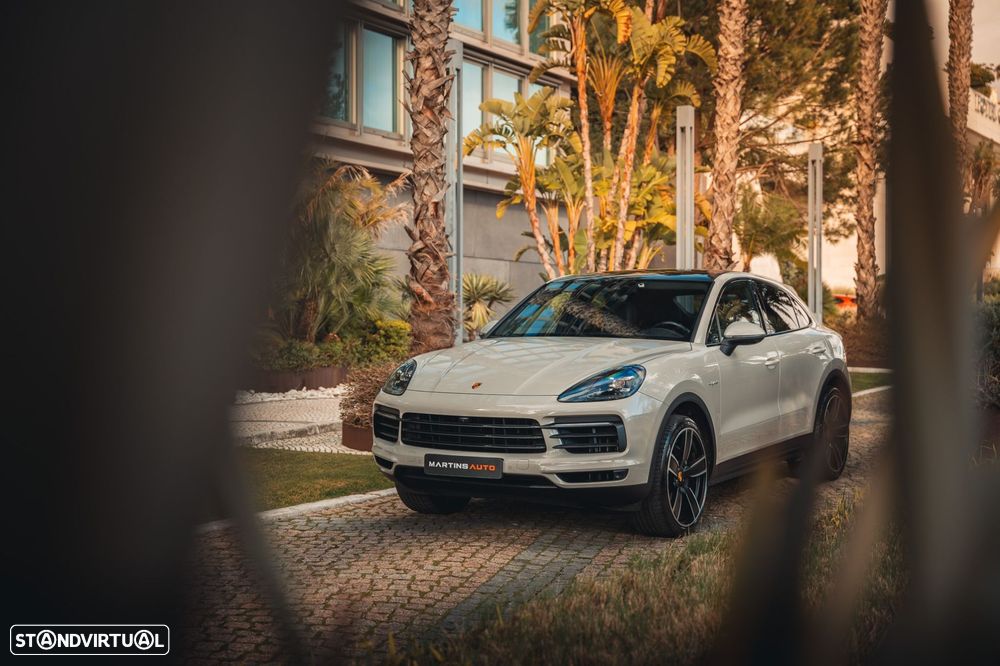 Porsche Cayenne Coupé E-Hybrid Platinum Edition - 12