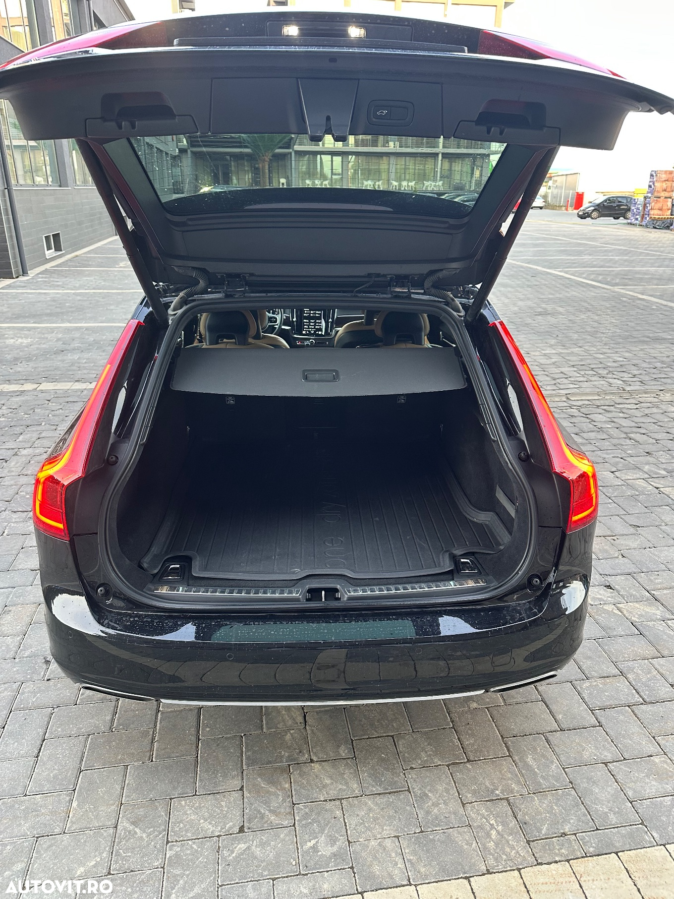 Volvo V90 D3 Inscription - 6