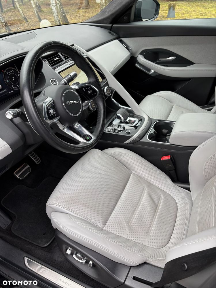Jaguar E-Pace D165 AWD R-Dynamic SE - 12