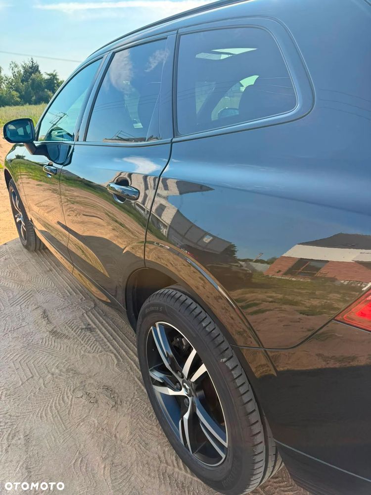 Volvo XC 60 B5 B AWD R-Design - 9