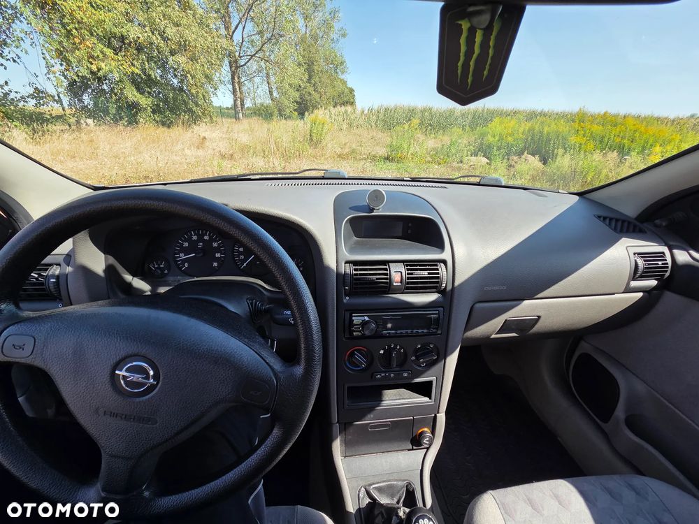 Opel Astra 1.6 GL / Start - 8