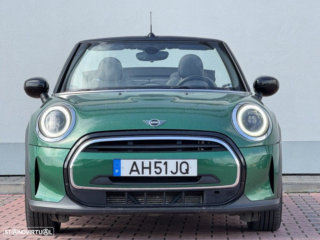 MINI Cabrio Cooper Premium Essential Auto - 34