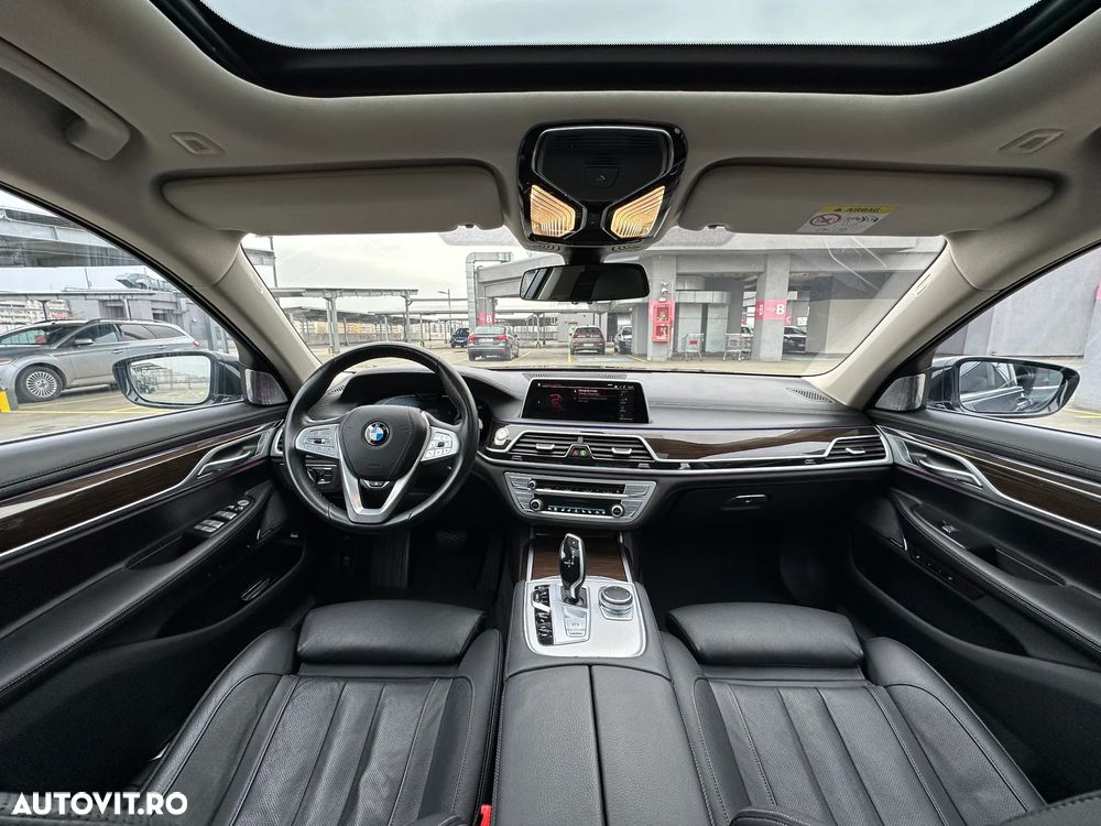 BMW Seria 7 745Le xDrive - 19