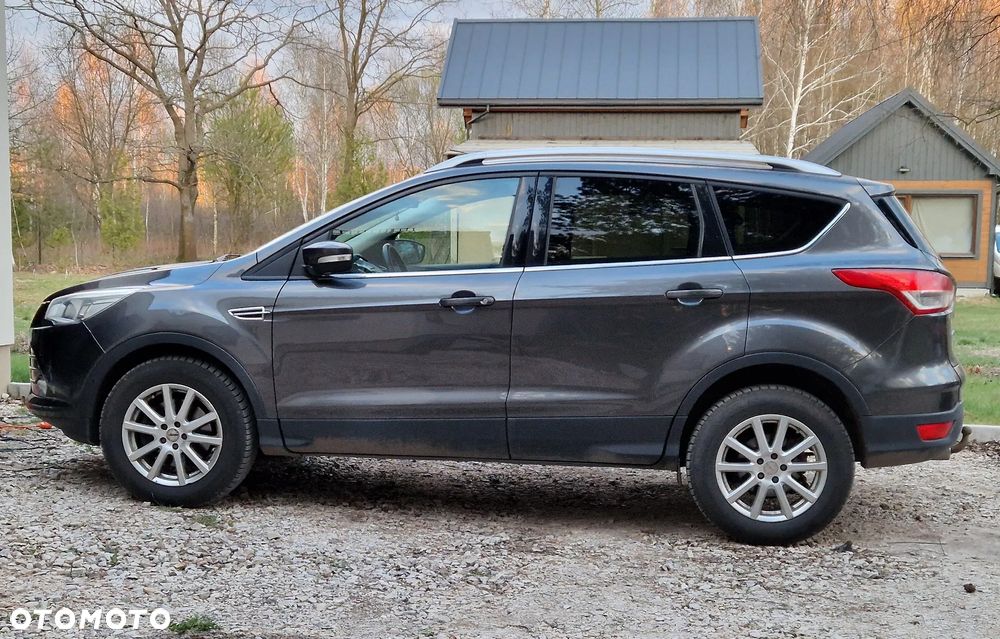 Ford Kuga 2.0 TDCi 4x4 Titanium - 2