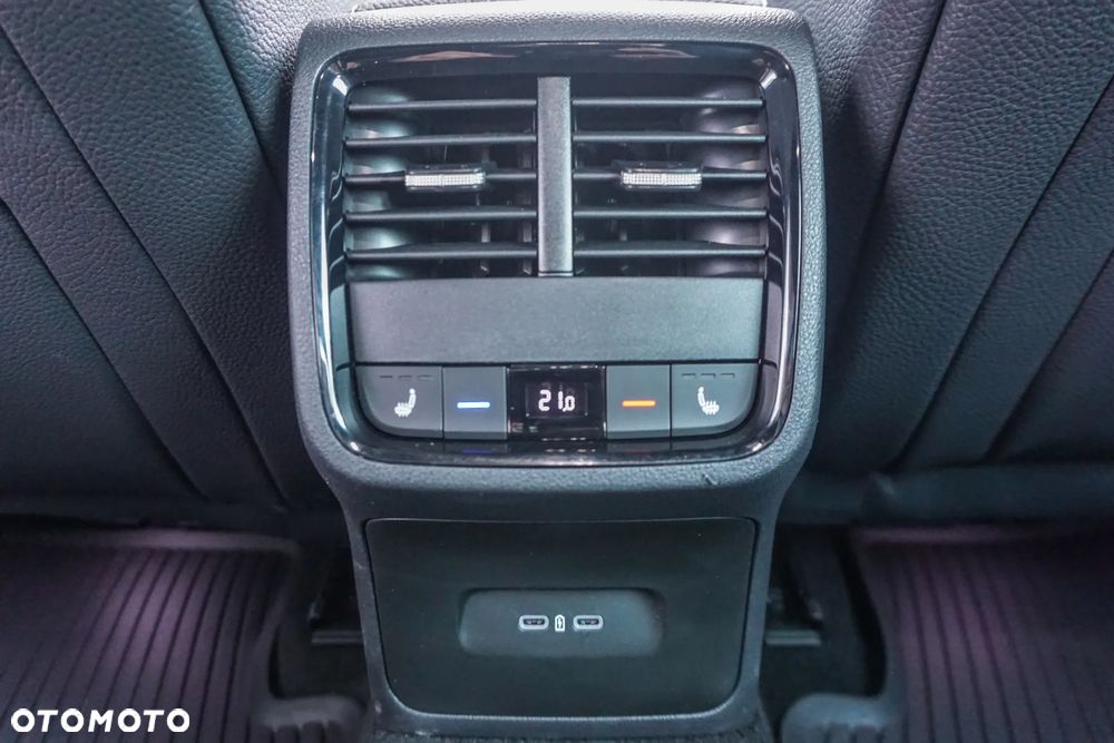 Skoda Octavia 2.0 TSI Sportline 4x4 DSG - 27