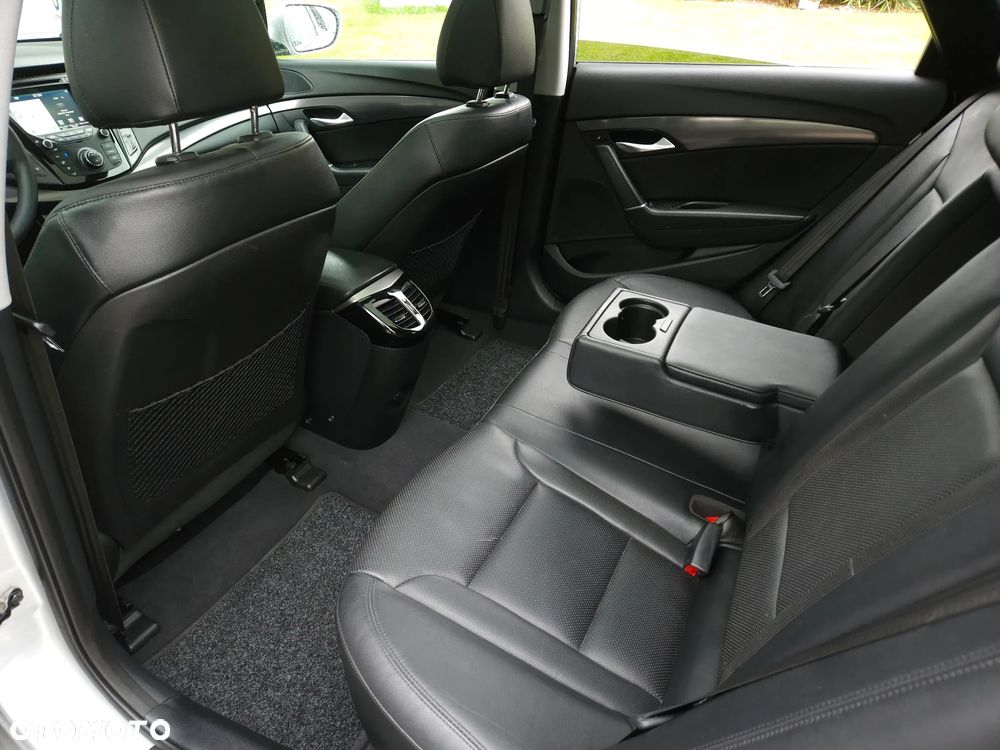 Hyundai i40 1.7 CRDi BlueDrive Premium DCT - 37