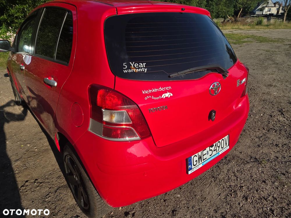 Toyota Yaris 1.33 Luna MS - 3