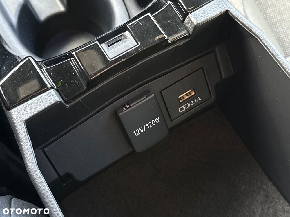 Toyota Corolla 1.8 Hybrid Comfort - 25