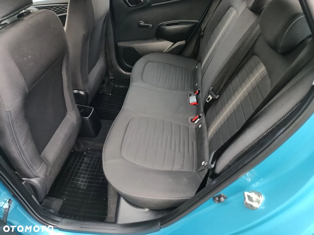 Hyundai i10 1.2 Premium - 10