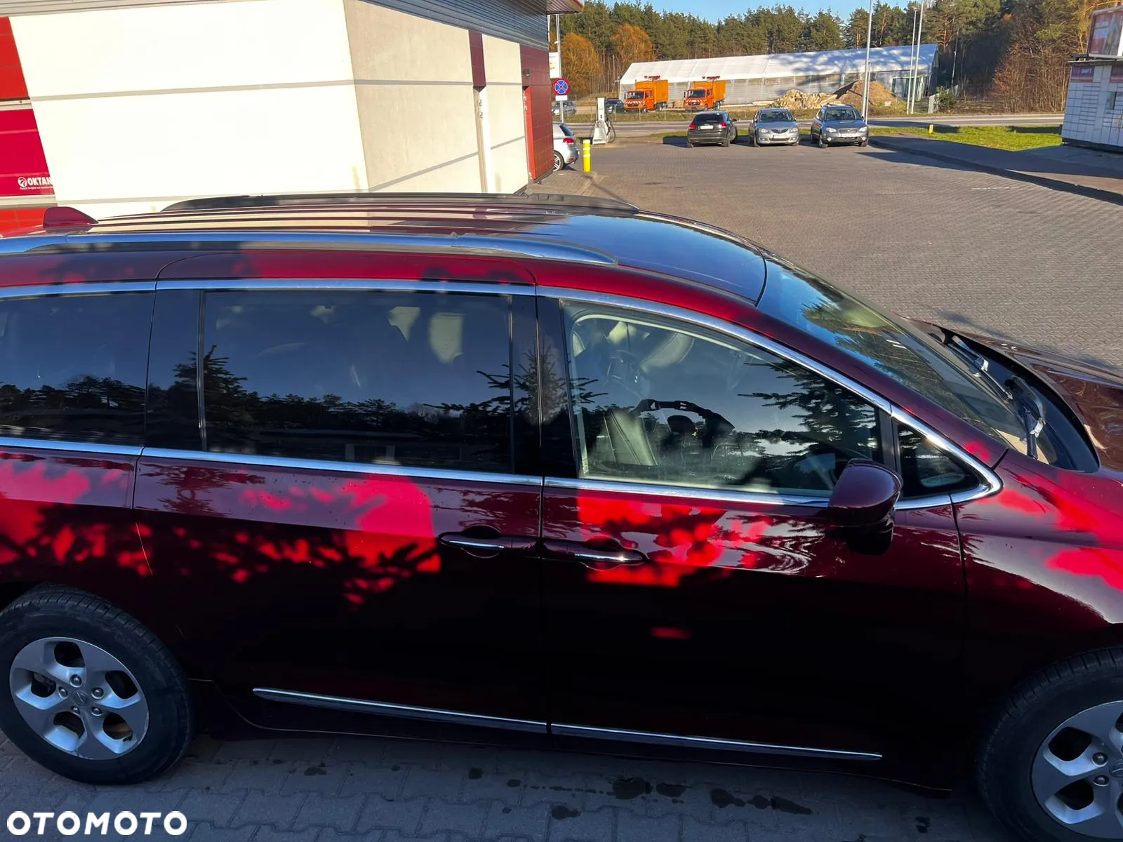 Chrysler Pacifica - 8
