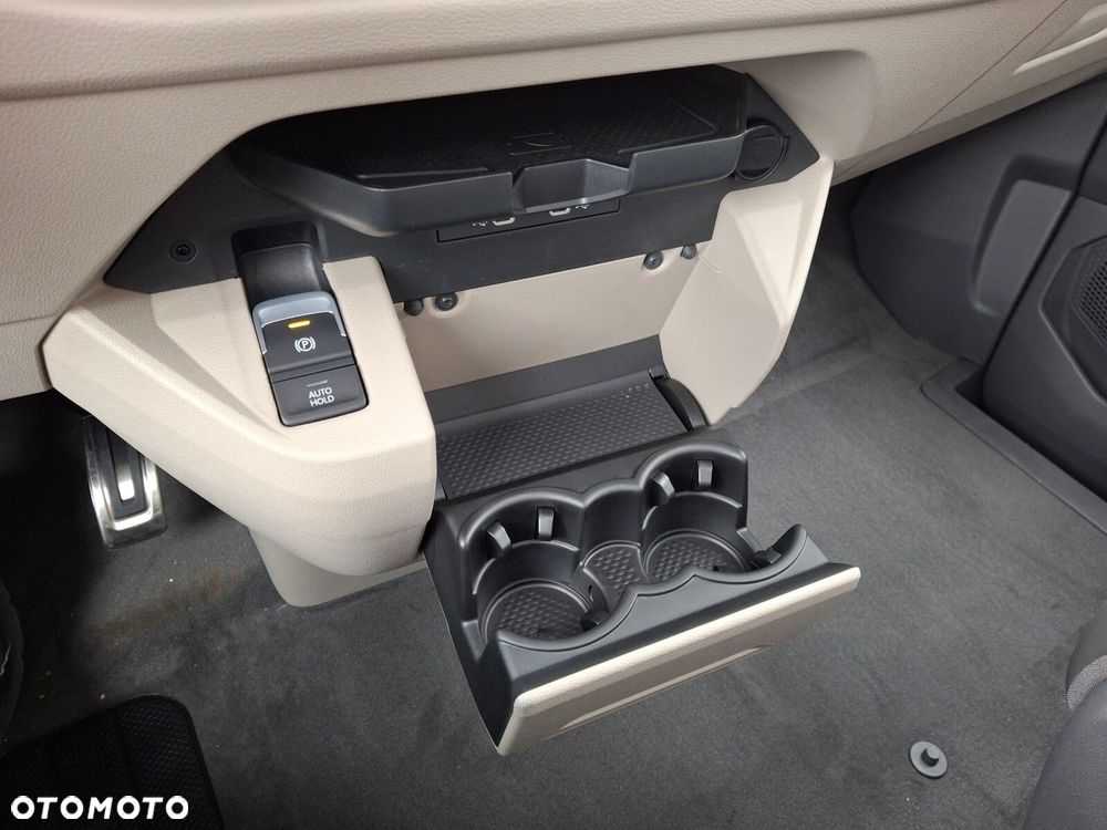 Volkswagen Multivan 2.0 TSI L2 Style DSG - 26