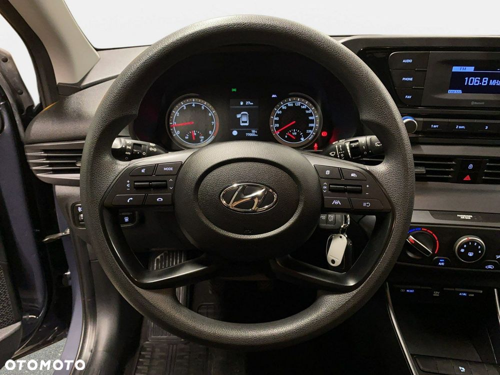 Hyundai i20 - 20