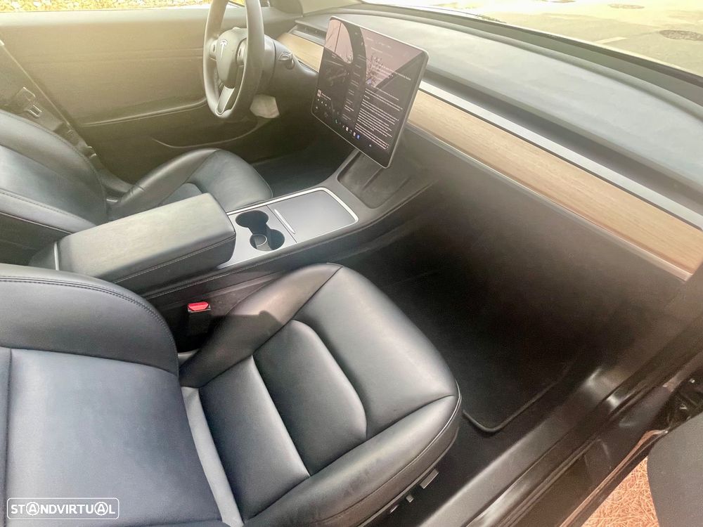Tesla Model 3 Standard Range Plus RWD - 14