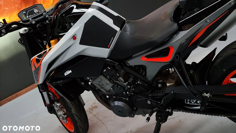 KTM Duke - 27
