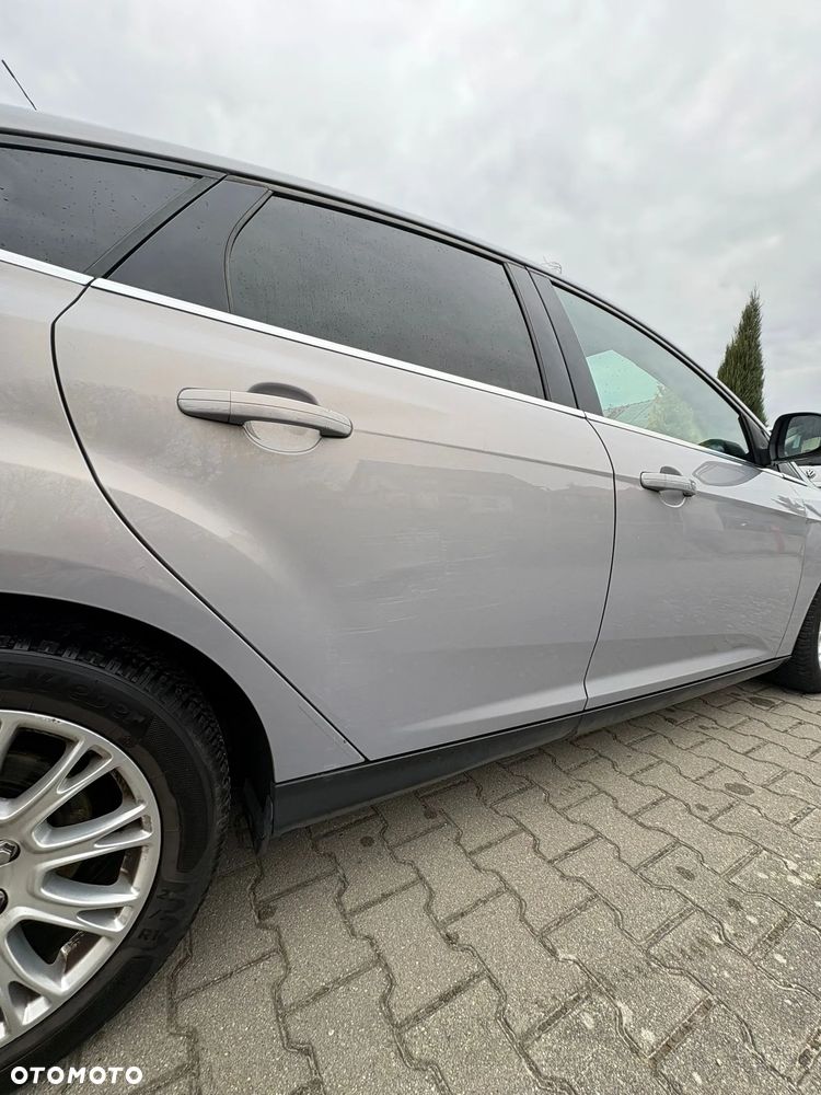 Ford Focus 1.6 TDCi DPF Titanium - 11