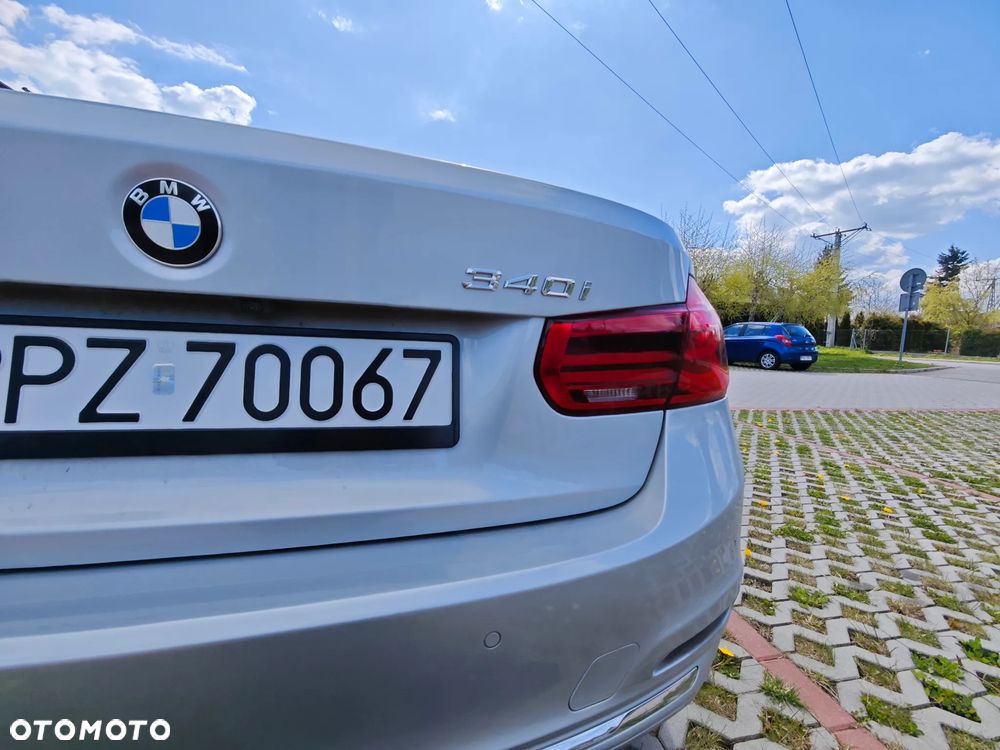 BMW Seria 3 340i xDrive Edition Luxury Line Purity - 10