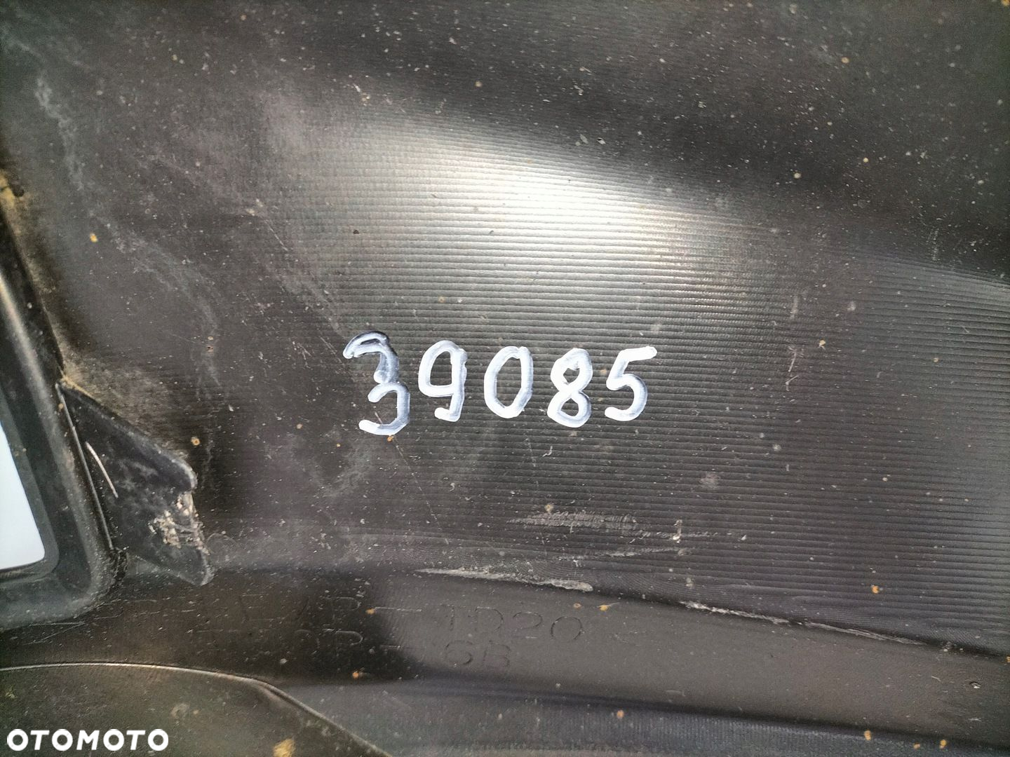 Zderzak tylny tył TOYOTA RAV4 RAV-4 5 V 18- - 9