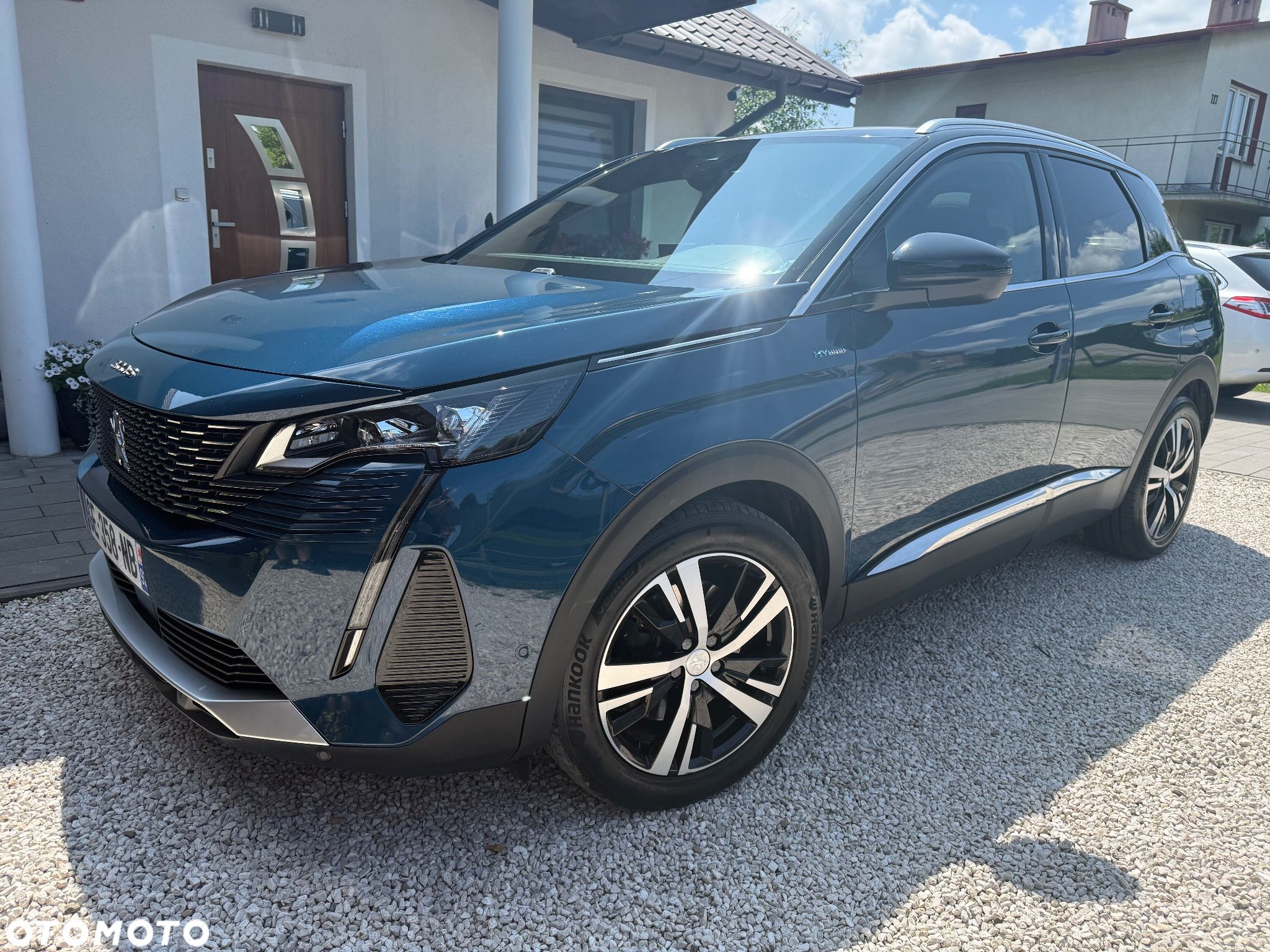 Peugeot 3008 Plug-In Hybrid 225 e-EAT8 GT - 1