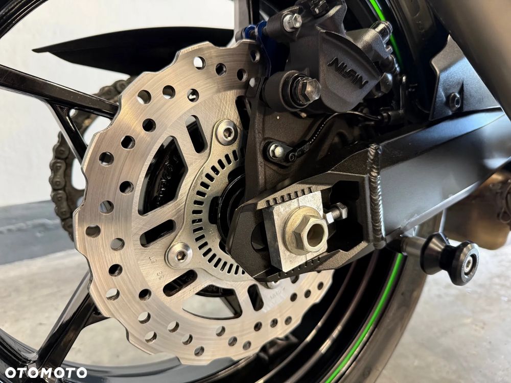 Kawasaki Z 900 - 10