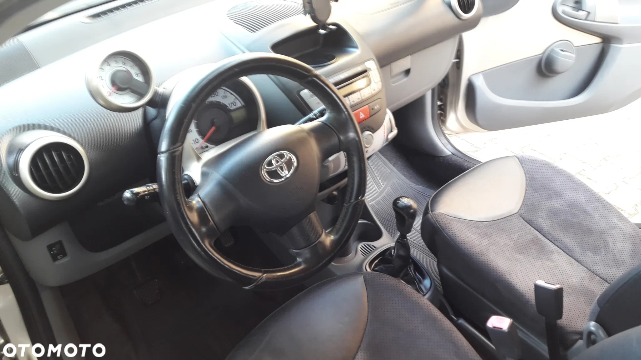 Toyota Aygo 1.0 VVT-i Active - 25