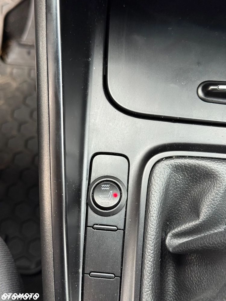 Kia Carens 1.6 GDI Dream-Team Edition - 15