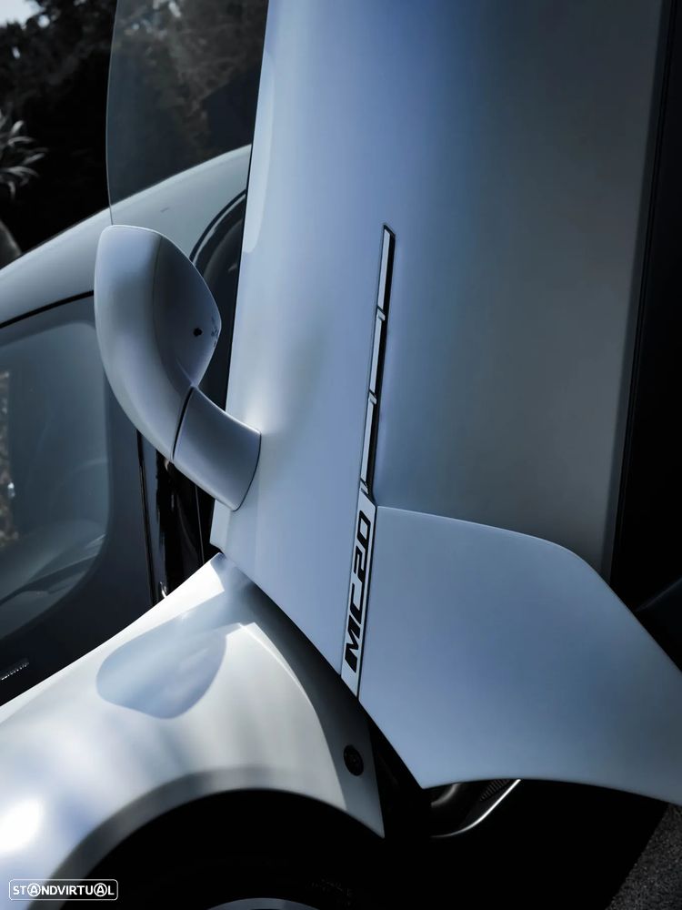 Maserati MC20 - 16