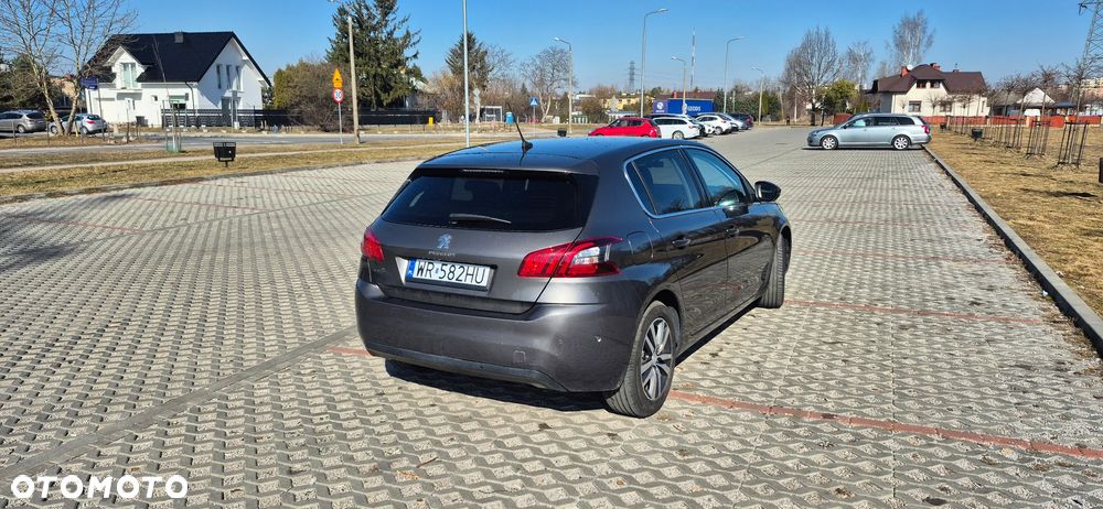 Peugeot 308 - 4