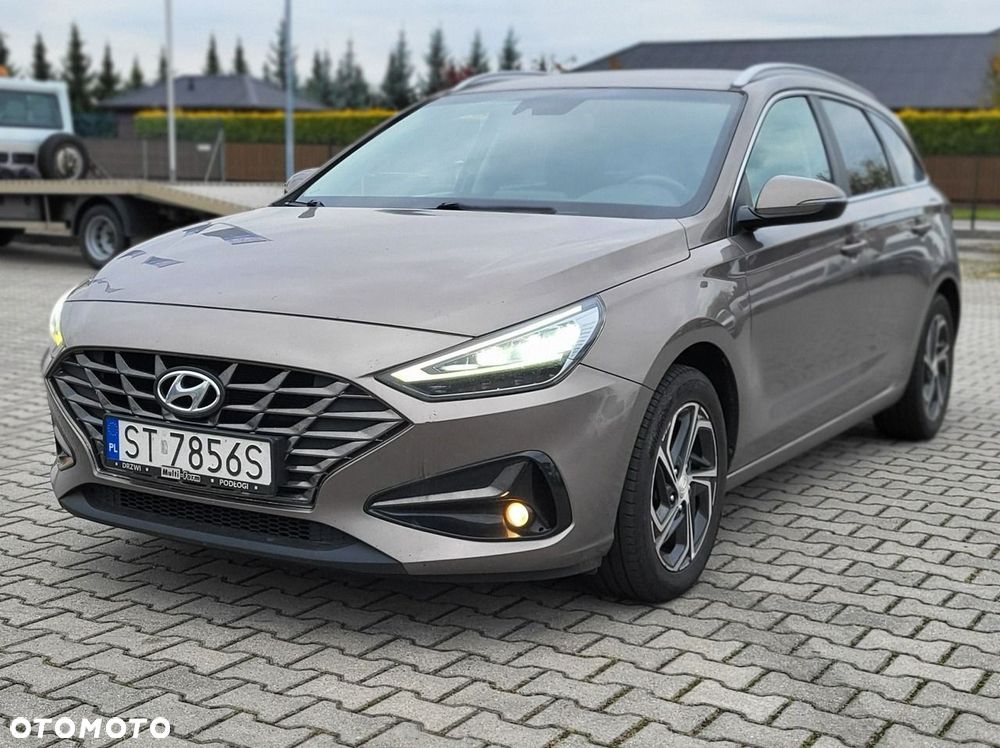 Hyundai i30 1.6 D Comfort DCT - 1