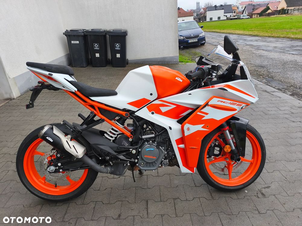 KTM RC 125 - 4