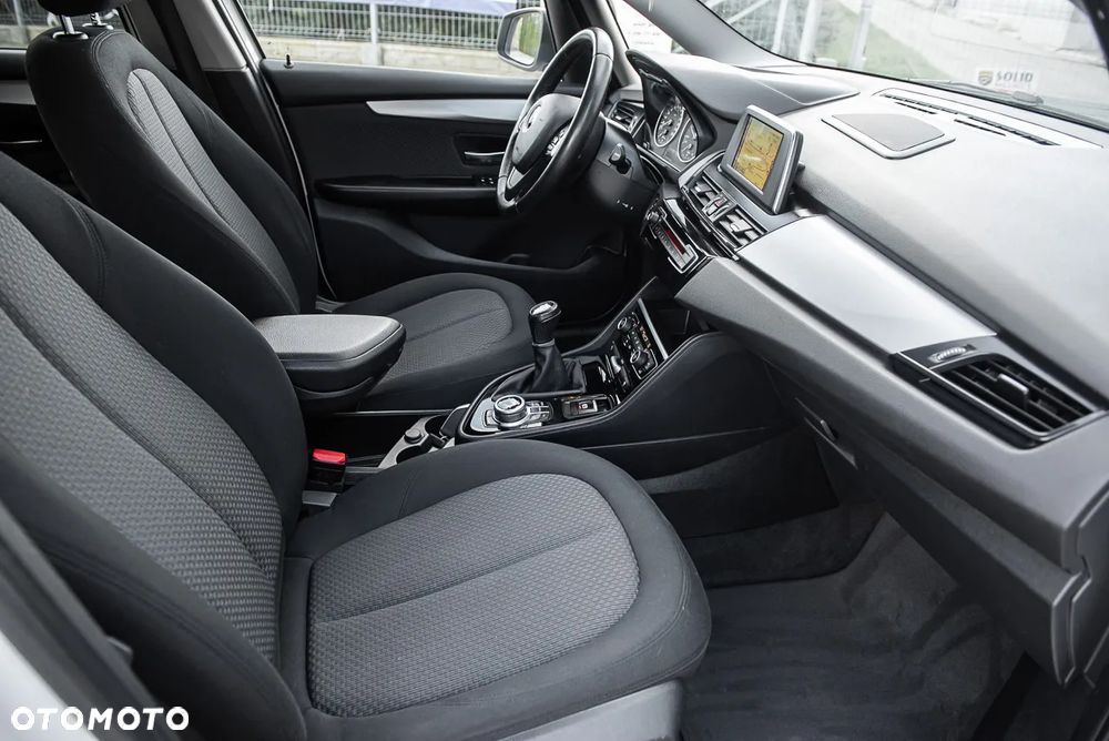 BMW Seria 2 218d Active Tourer Luxury Line - 31