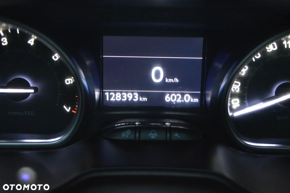 Peugeot 2008 120 VTI Business-Line - 30