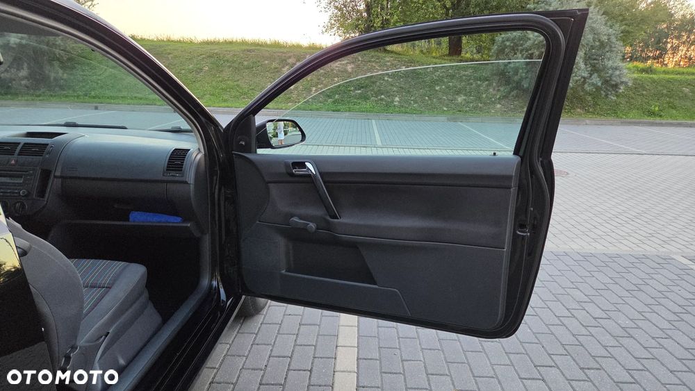 Volkswagen Polo 1.2 Trendline CityLine - 17