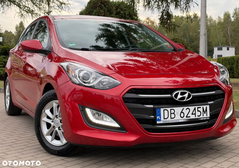 Hyundai i30 blue 1.4 Passion - 21