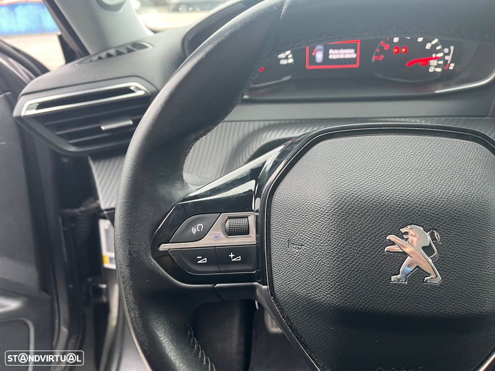 Peugeot 2008 1.5 BlueHDi Active Pack - 24