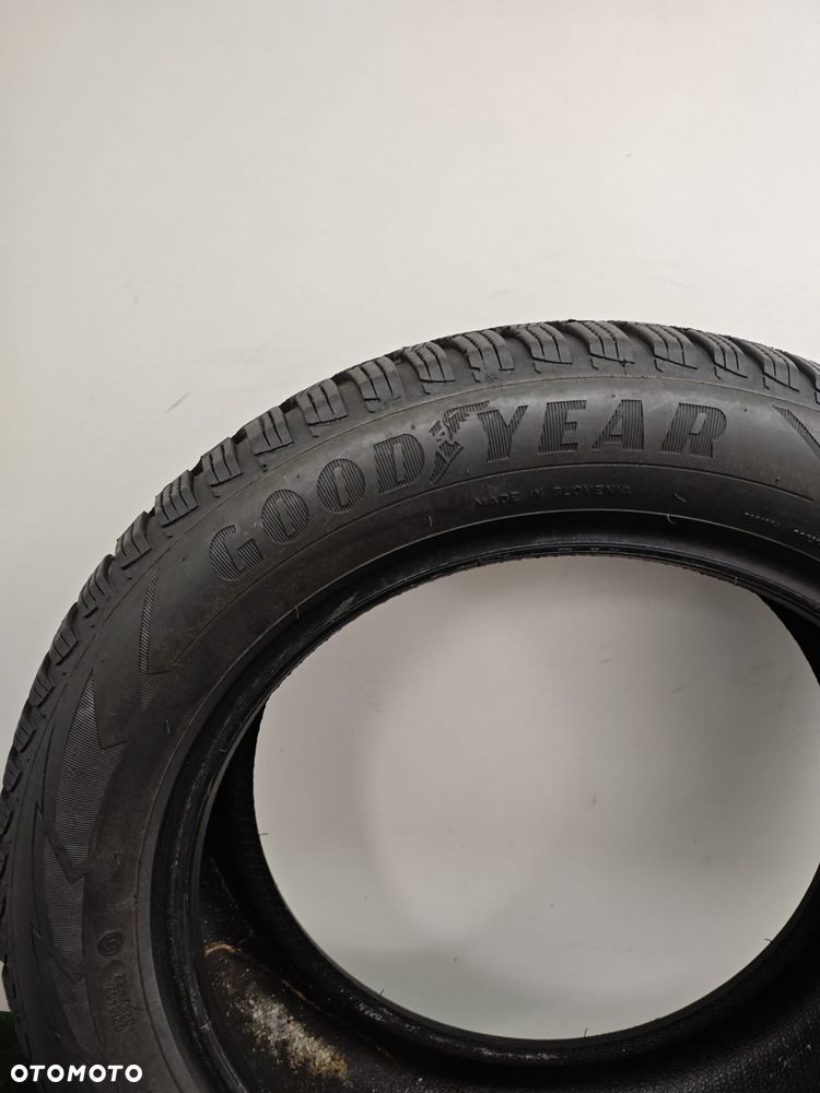 Opony 205 55 16 Goodyear Ultragrip 9 4 sztuki - 7