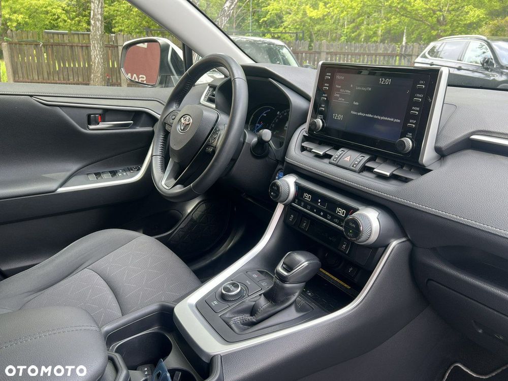 Toyota RAV4 - 17