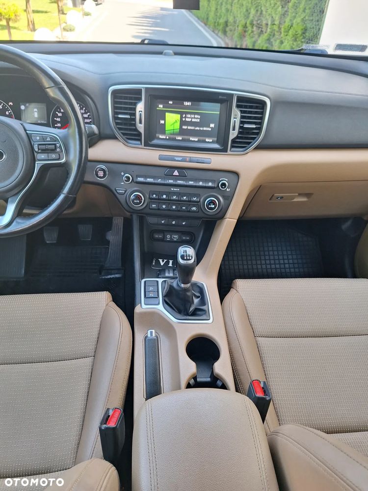 Kia Sportage 1.6 GDI Business Line 2WD - 18