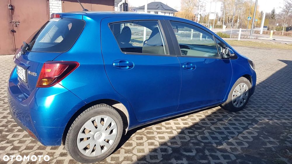 Toyota Yaris 1.4 D-4D Premium EU6 - 5