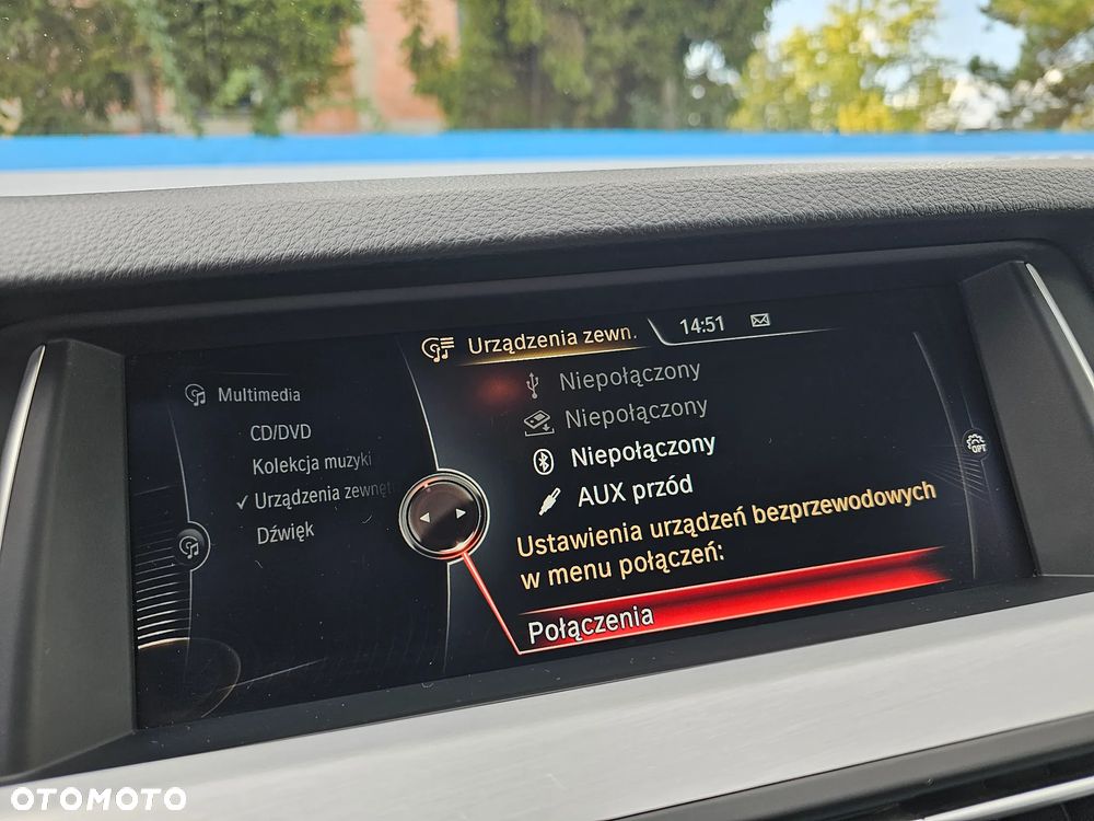 BMW Seria 5 520d - 29