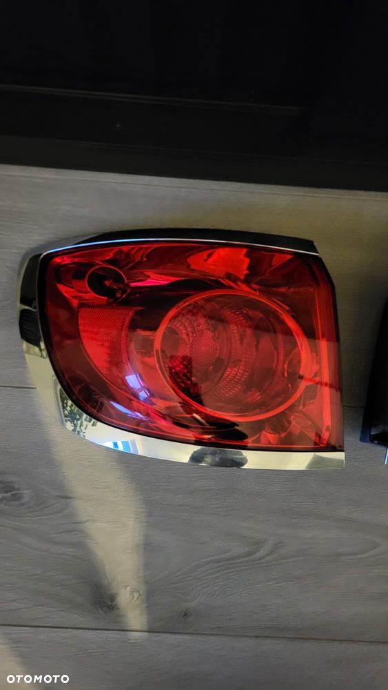 Buick enclave 2012 lampy tyl - 2
