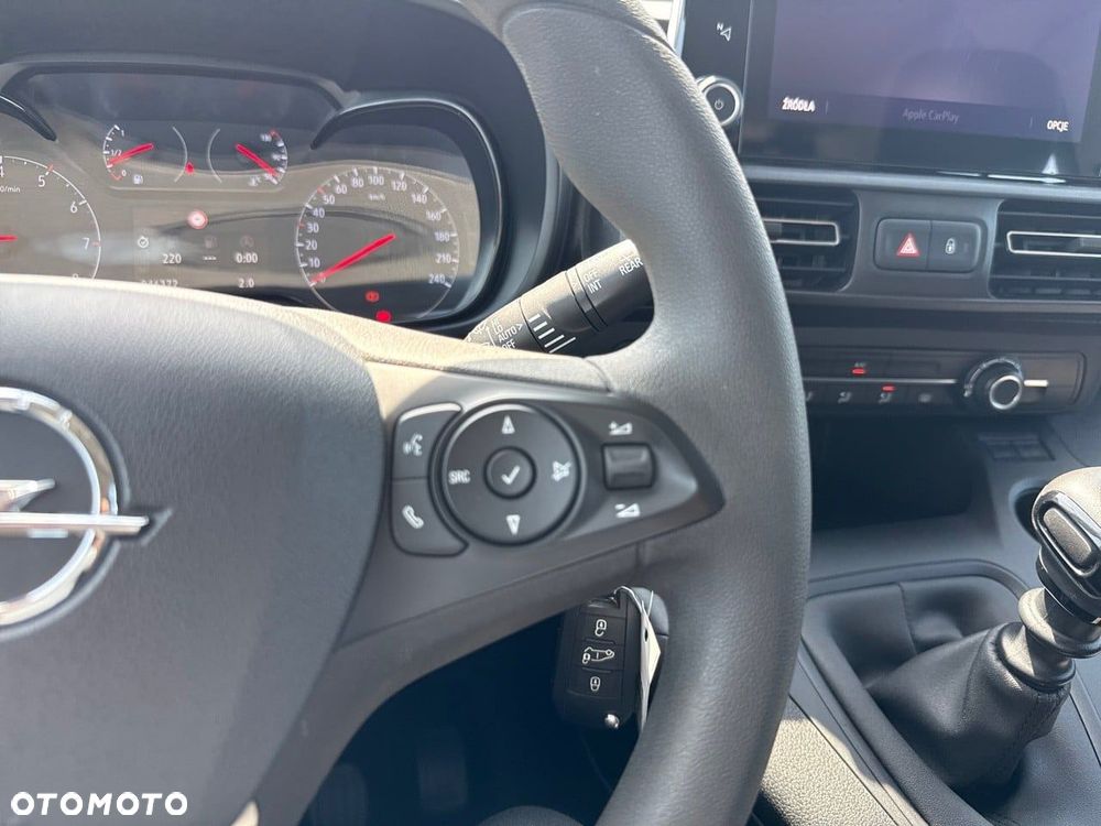 Opel Combo - 17