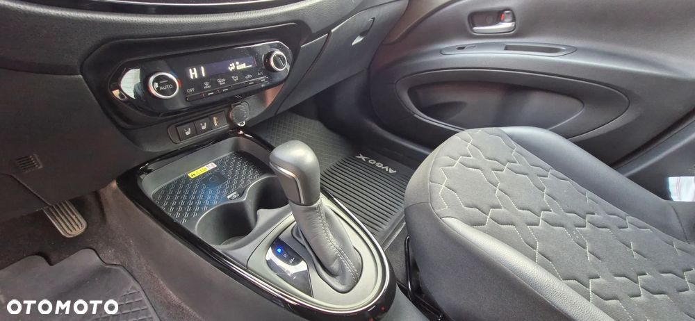 Toyota Aygo X 1.0 VVT-i Executive CVT - 27