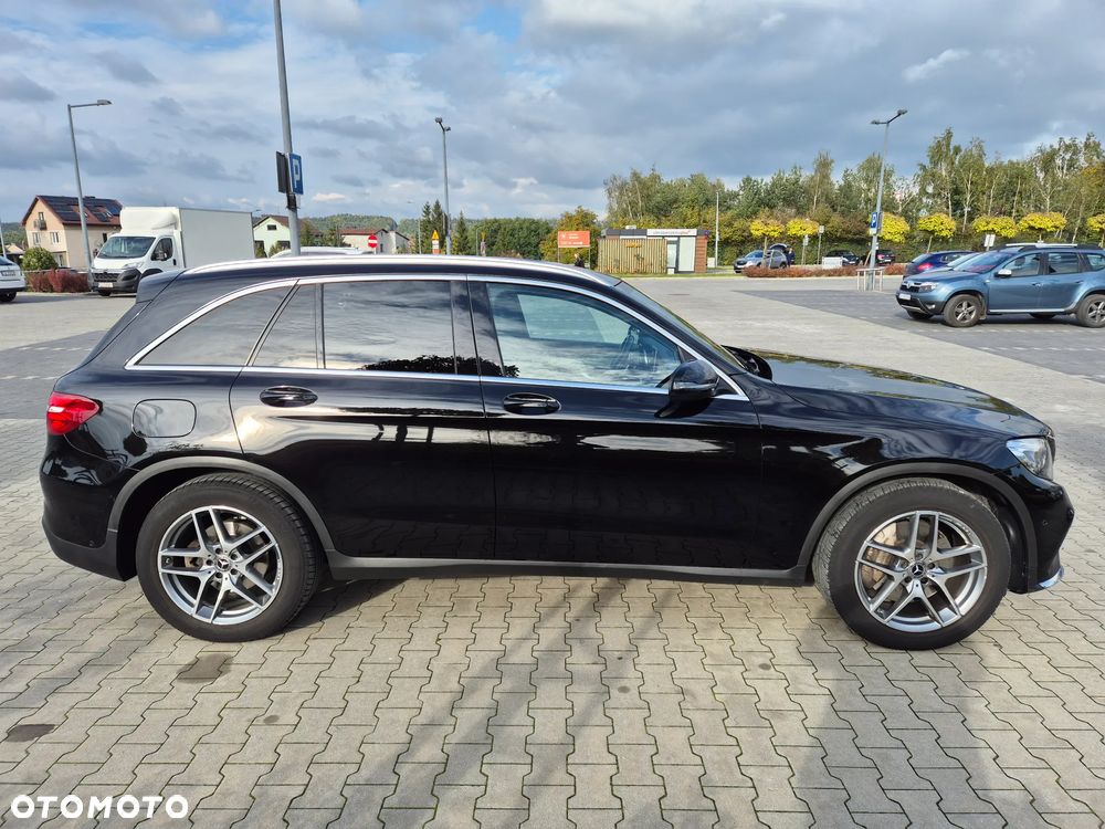 Mercedes-Benz GLC 250 4-Matic - 4