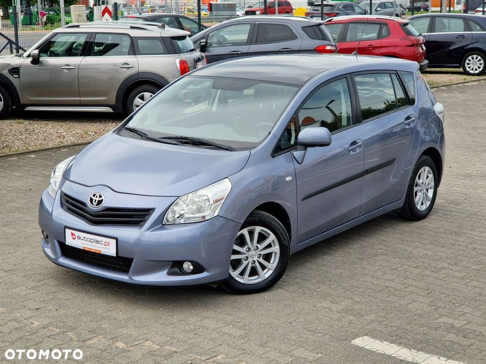 Toyota Verso 2.0 D-4D - 3
