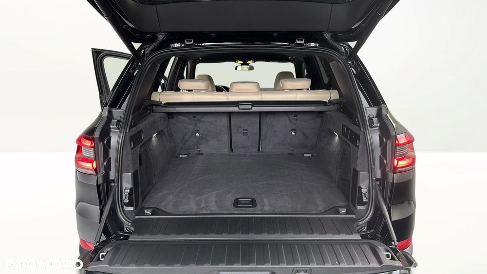 BMW X5 xDrive25d Sport-Aut - 18