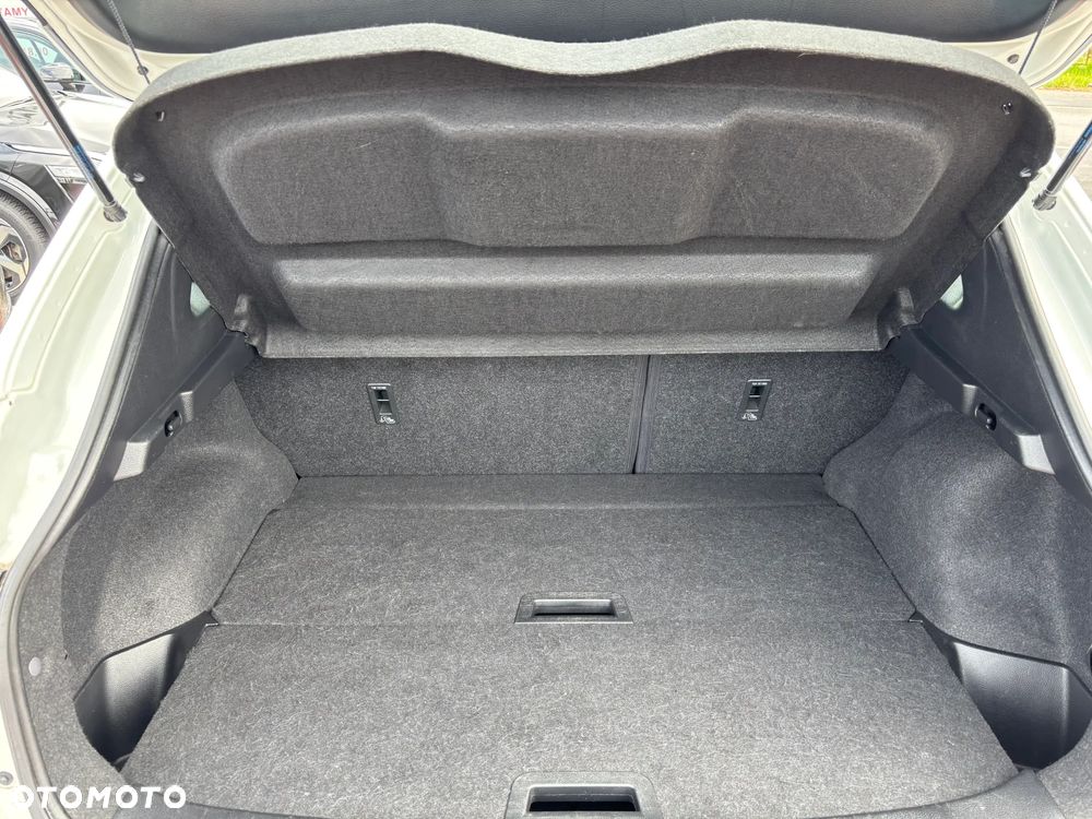 Nissan Qashqai 1.2 DIG-T Acenta EU6 - 27