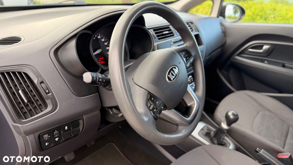 Kia Rio 1.2 M - 25