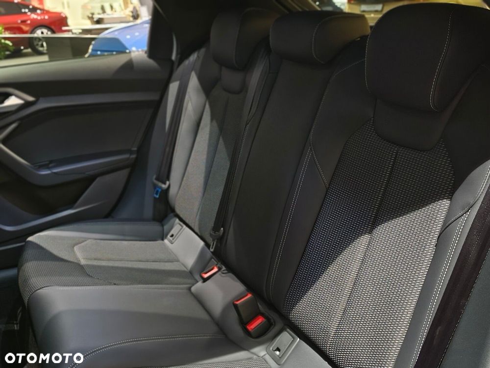 Audi A1 Sportback 30 TFSI Advanced S tronic - 14